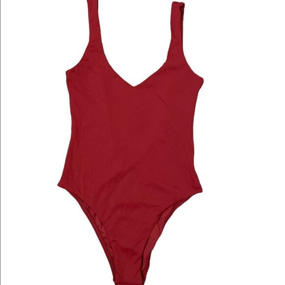 L*Space Ribbed Arizona One Piece Swimsuit in Red Size 6 - Picture 3 of 8